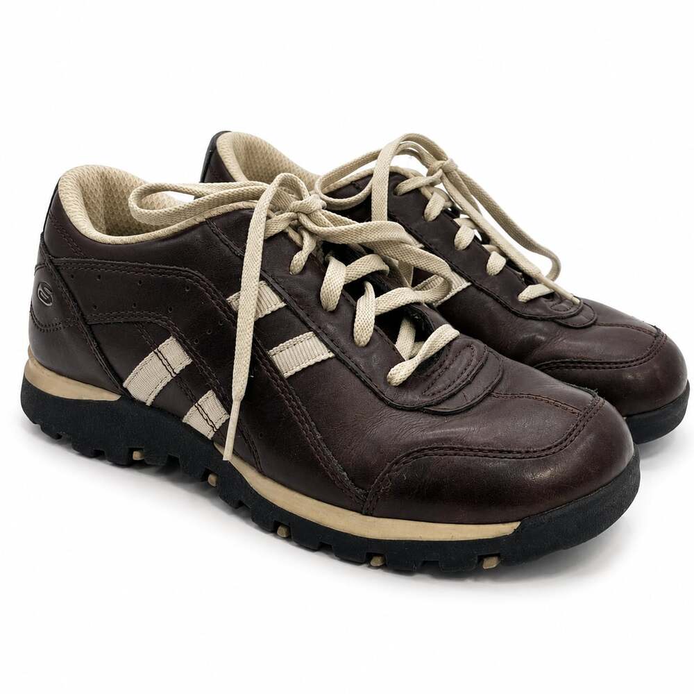 Vintage Y2K Skechers Women's Brown Leather Lace-Up Chunky Style Sneakers